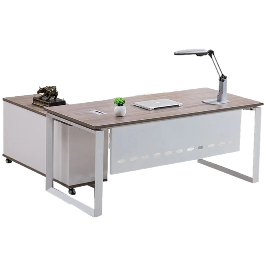 Découvrez le Bureau Président avec Piètement Métallique, alliant élégance et robustesse. Ce meuble moderne en bois MDF et métal offre une surface spacieuse, parfaite pour un espace de travail fonctionnel et professionnel.